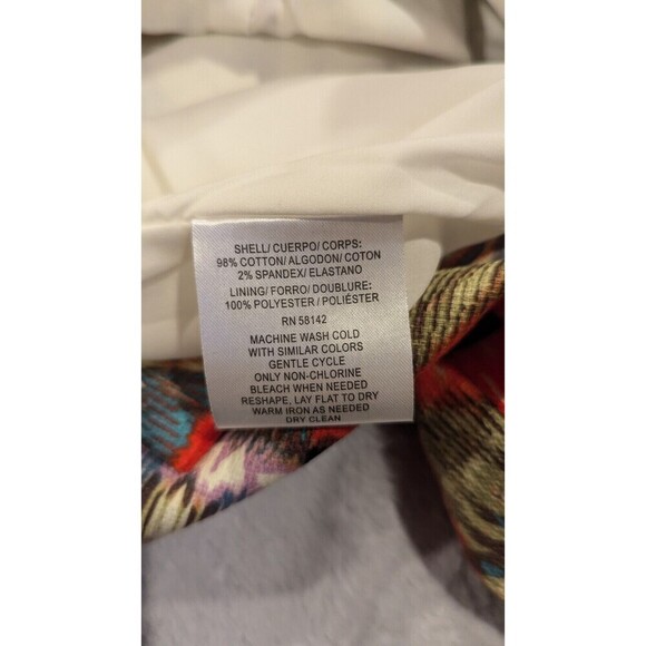 Maggy‎ London Petite Dress Multicolor Sleeveless Geo Print Career - Picture 4 of 4